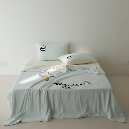 Bettwäsche-Set aus Baumwollsatin mit minimalistischem Panda-Print und extraweichem Spannbettlaken