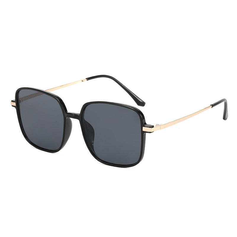 Damen quadratische Designerbrille mit filigranem Metallrahmen Brehn