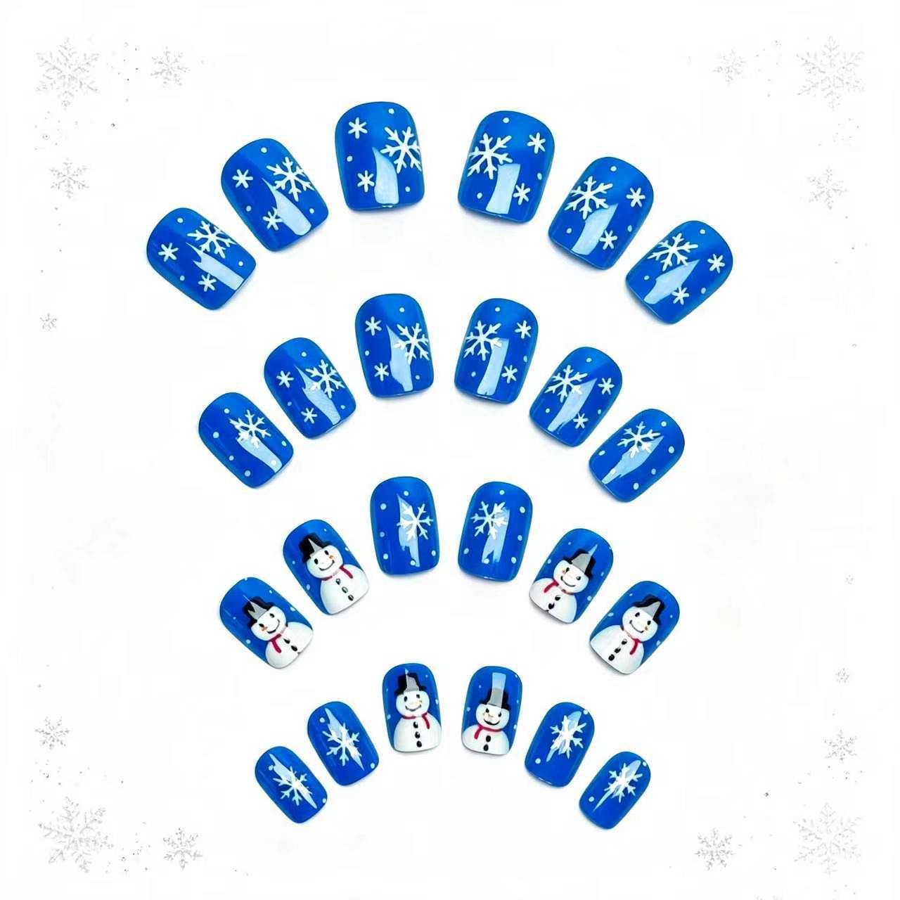Kunstnägel mit Festlichem Schneemann-Design Brehn