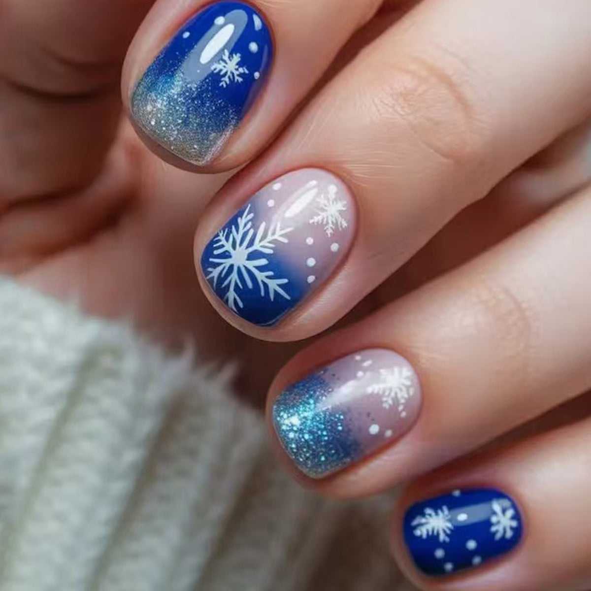 Kunstnägel mit Elegantem Winterlandschaftsdesign Brehn