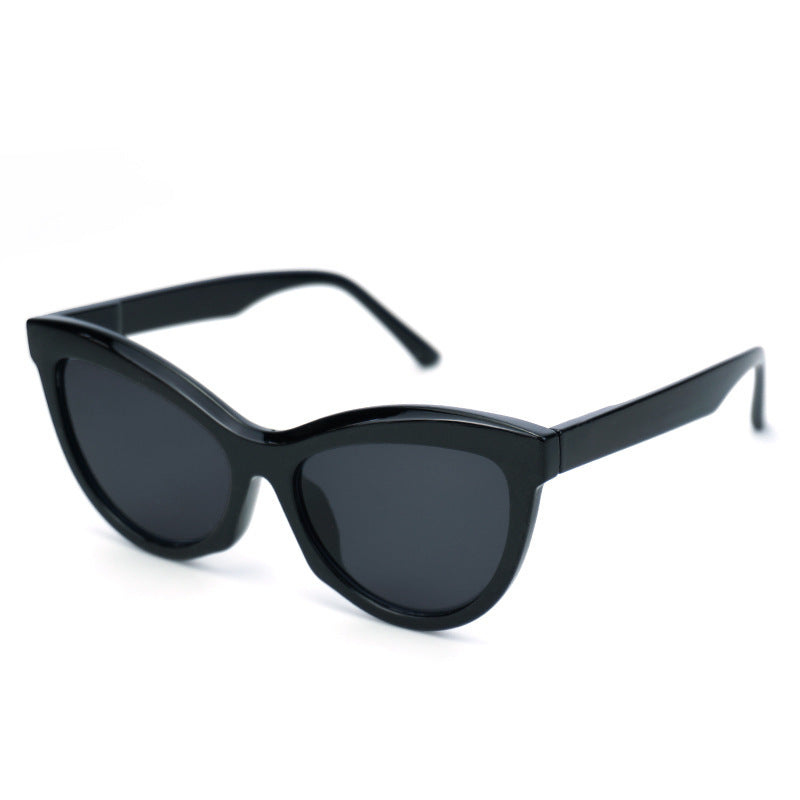 Damen Cat-Eye Sonnenbrille mit modernem, konturiertem Rahmen Brehn