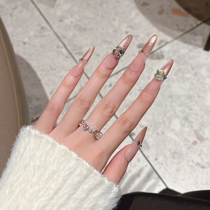 Dekorative Nagelkunst Brehn