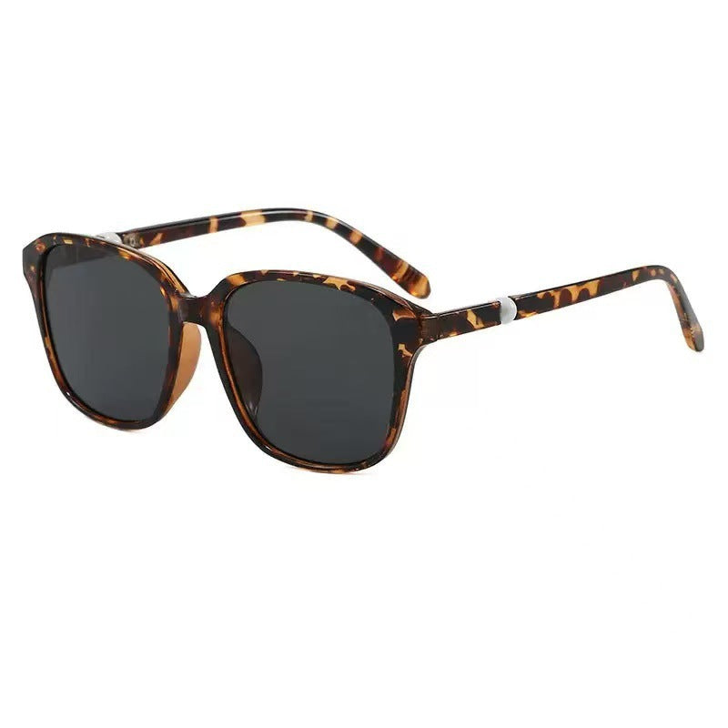 Damen modische Sonnenbrille mit stilvollem eckigen Rahmen und polarisierten Gläsern Brehn