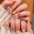 Künstlerisches Press-On Nagelset Brehn