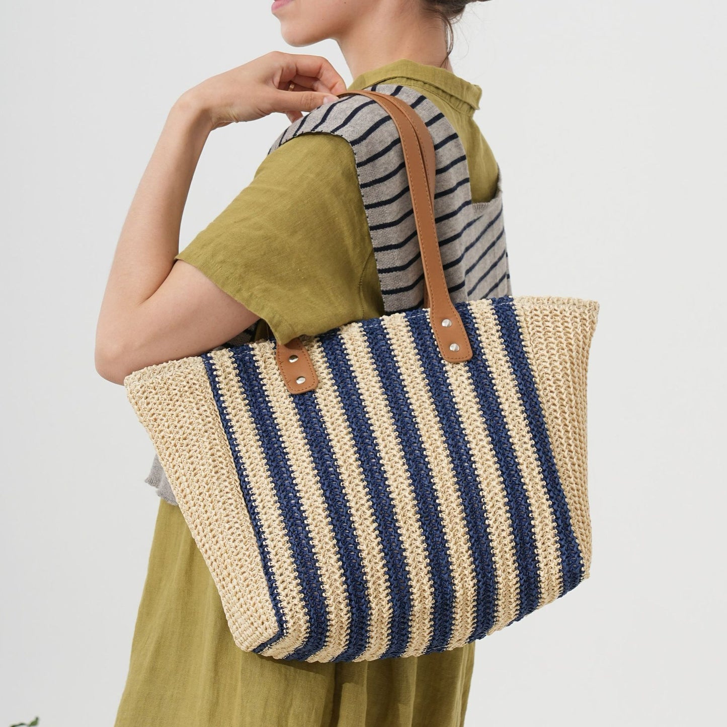 Handgefertigte Strandtasche mit Strukturiertem Streifenmuster Brehn