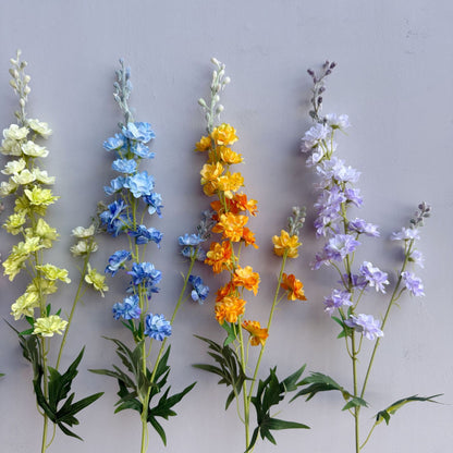 Elegante künstliche Blumenstängel