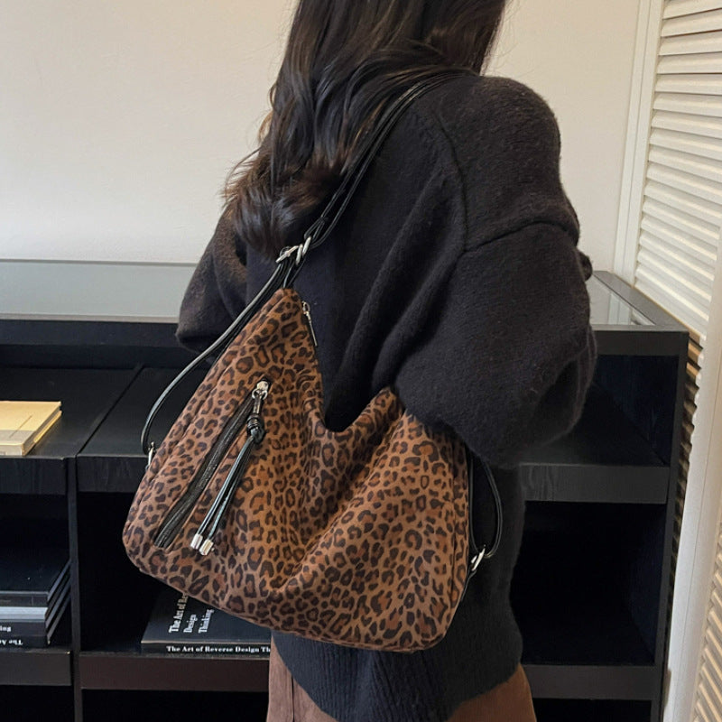 Chic Leopardenmuster Hobo Tasche Brehn