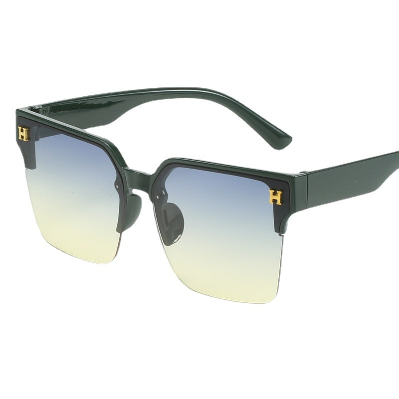 Damen quadratische Sonnenbrille mit elegantem Metallrahmen Brehn
