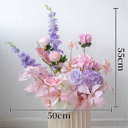 Lebensechte Blumenarrangement-Darstellung