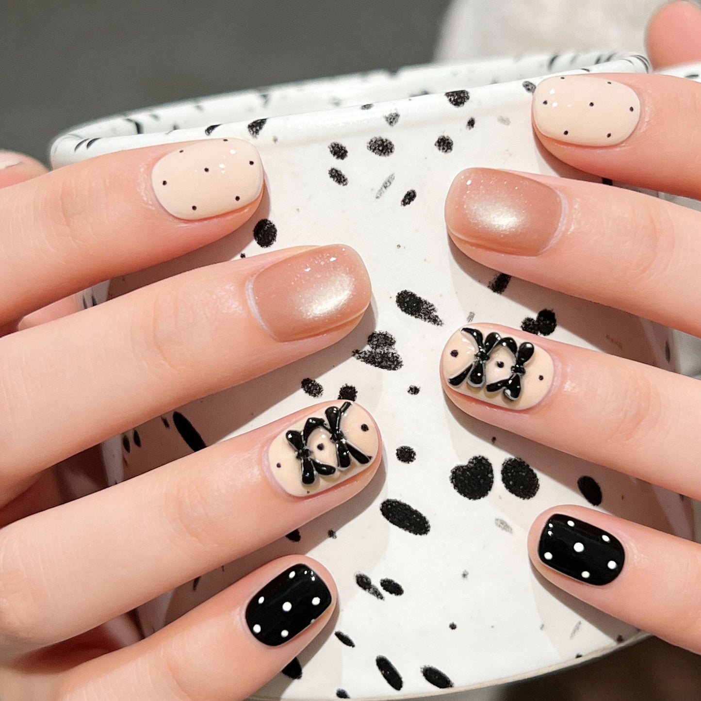 Artistic Nail Design Set Brehn