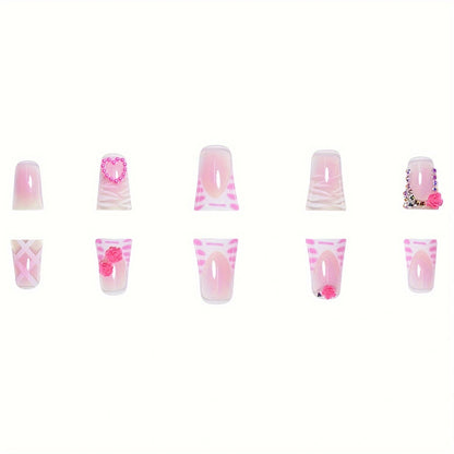 Glamouröse dekorative Nagelverbesserungen Brehn