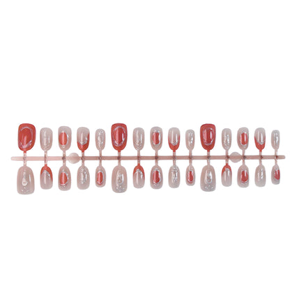 Kunstnagel Set mit Glamourösen Designs Brehn