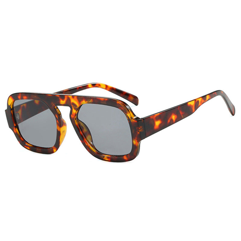 Damen stylische quadratische Sonnenbrille mit breitem Rahmen und UV-Schutz Brehn