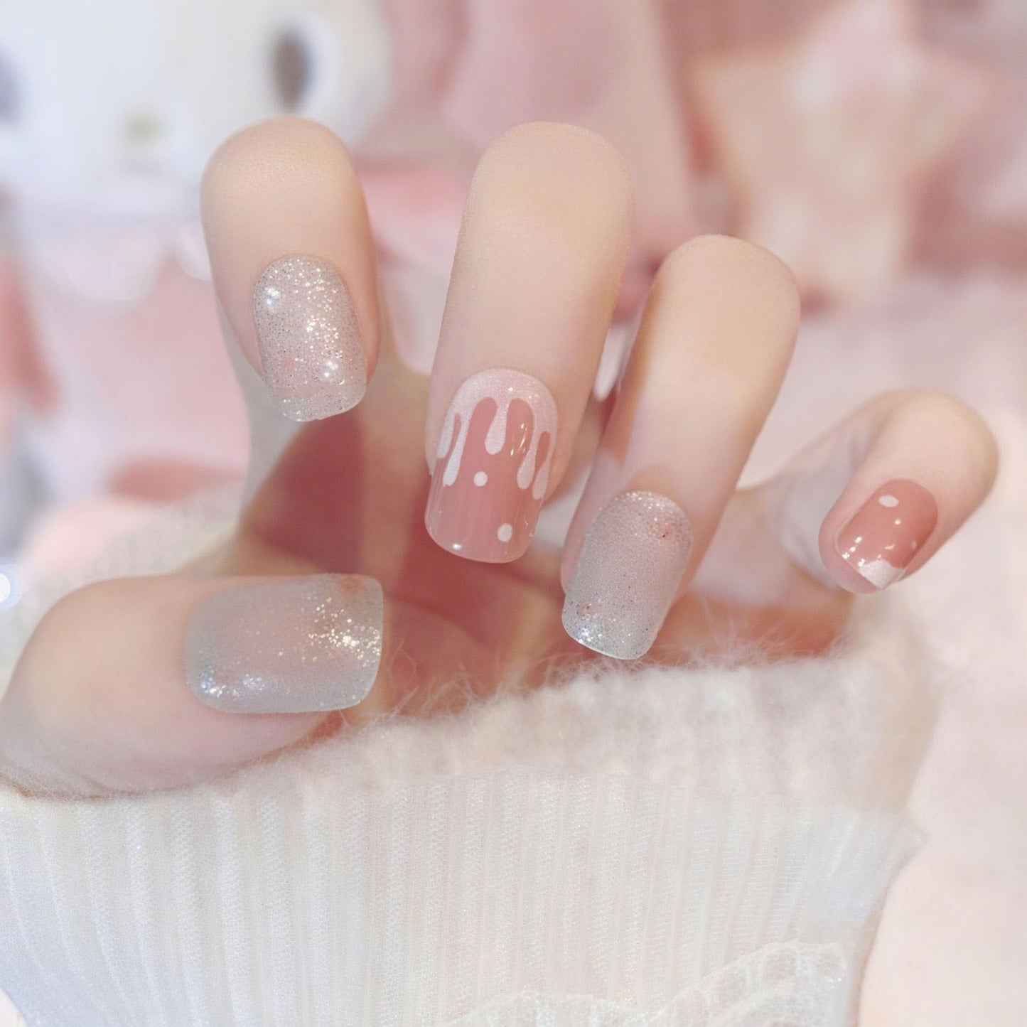 Elegante und Natürliche Nagelverzierung Brehn