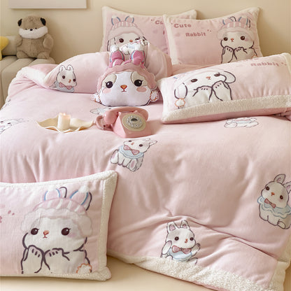 Kinderbettwäsche-Set mit Teddyfleece-Besatz und niedlichen Panda- & Bärenmotiven
