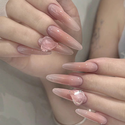 Elegante Ombre Stiletto Press-On Nägel mit Herzakzenten Brehn