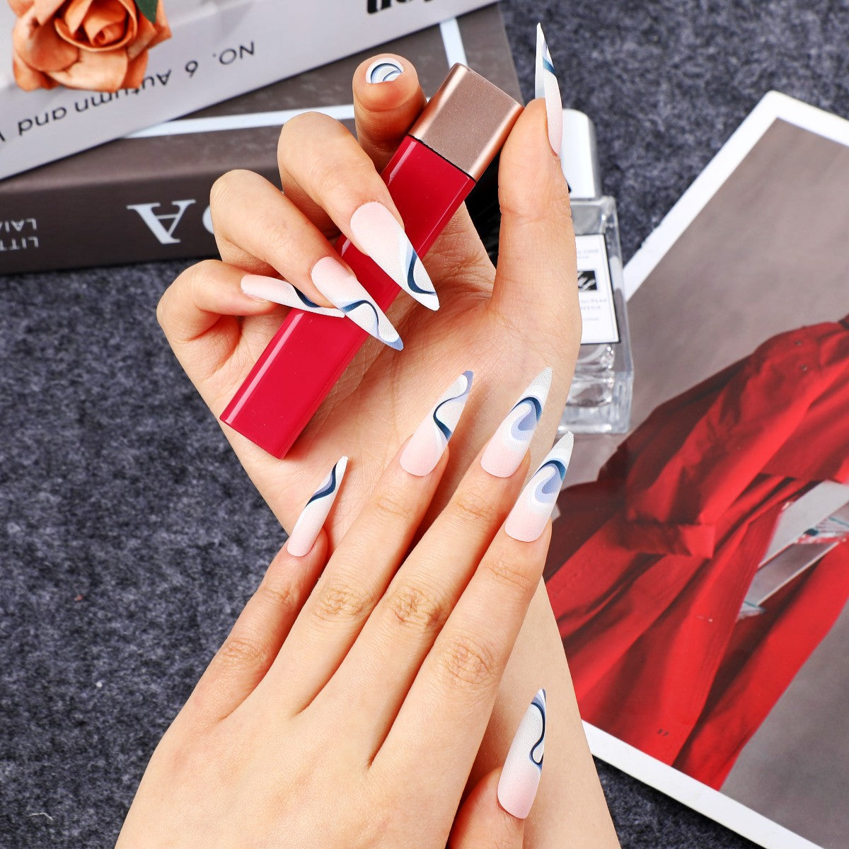 Professionelle Kunstnägel mit eleganten Designs Brehn