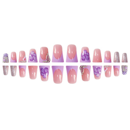 Floral Verziertes Press-On Nagelset Brehn