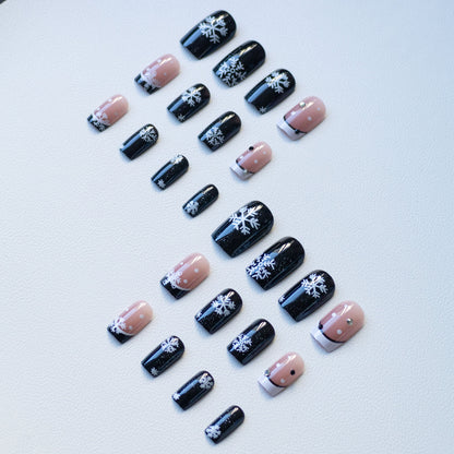 Schneeflocken-inspiriertes Acryl-Nagelkunst-Set