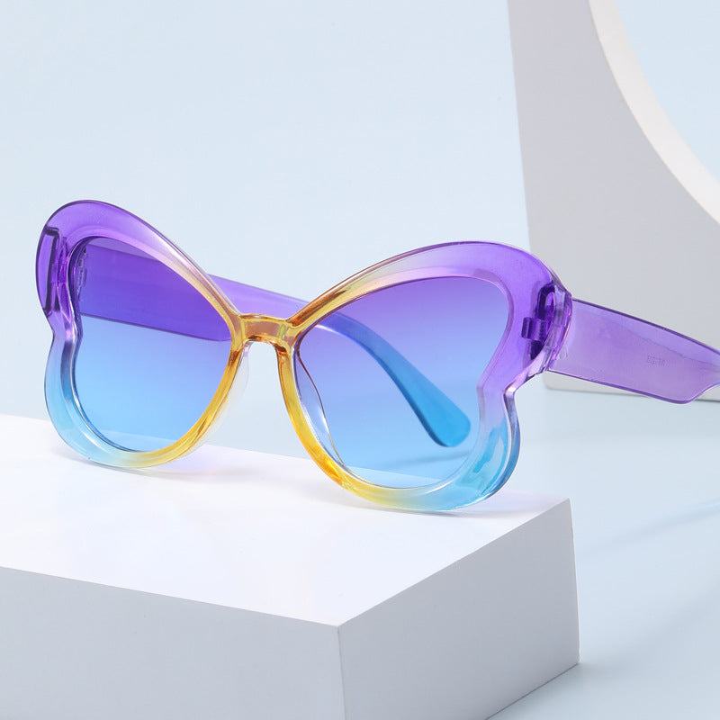 Damen Oversized-Sonnenbrille im verspielten Schmetterlingsdesign Brehn