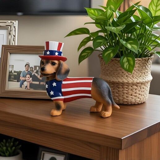 Dekorative Dackel-Figur im patriotischen Design Brehn
