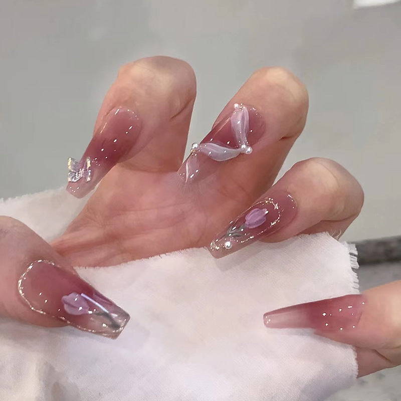 Kunstvolle Stiletto Nagelkunst Brehn