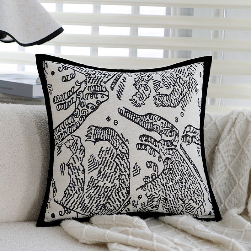 Dekoratives Wohnkissen mit feinem Jacquard-Baumdruck und Samtpaspel Brehn