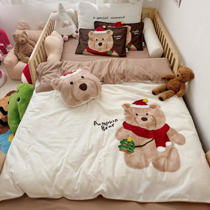 Kinder-Bettwäsche-Set mit kuscheliger Plüschapplikation und Teddybär-Kürbismotiv