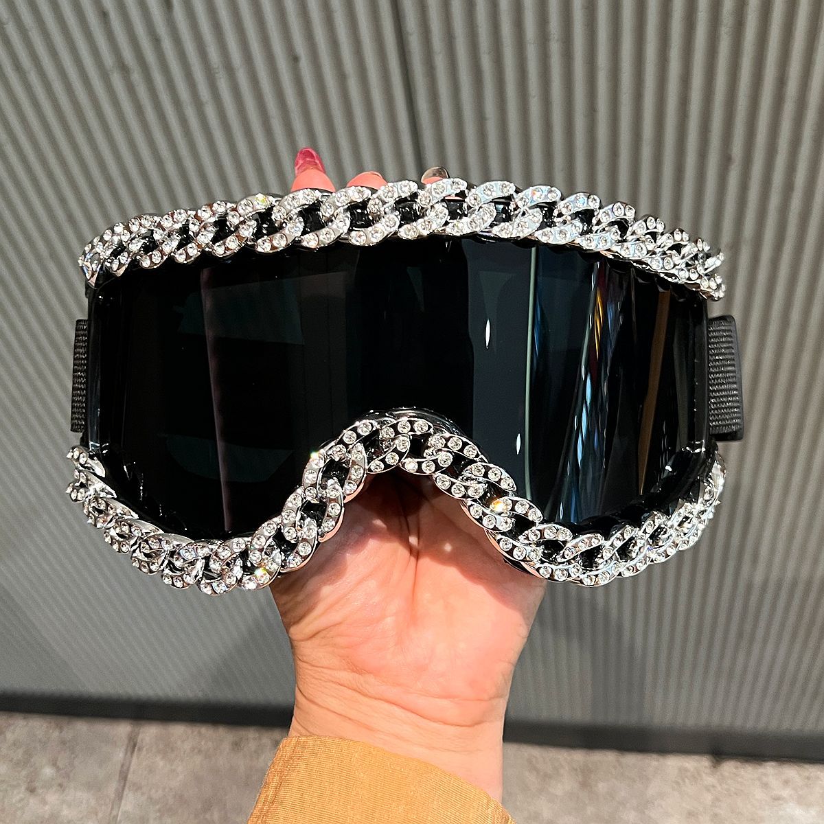 Damen modische Skibrille mit strassverziertem Rahmen Brehn