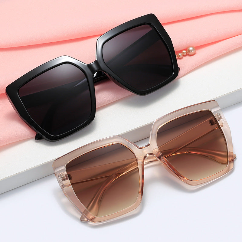 Damen modische transparente Sonnenbrille mit quadratischen Gläsern Brehn