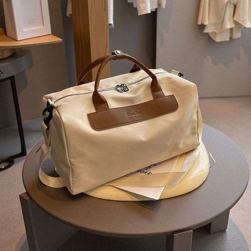 Geräumige multifunktionale Reisetasche Brehn