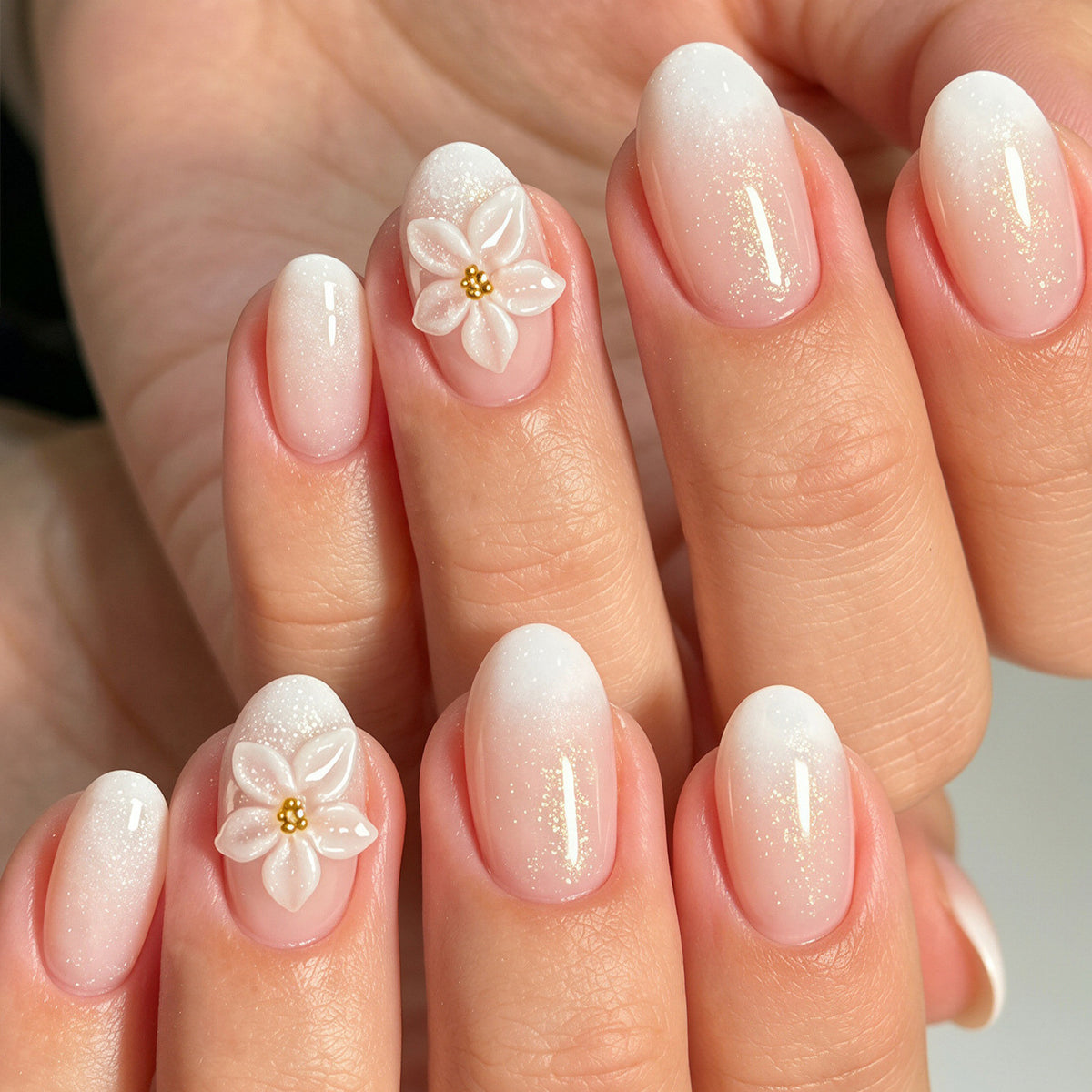 Elegante florale Nagelkunst Brehn