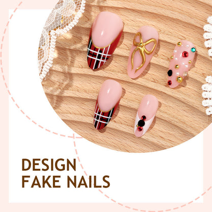 Kunstnagelset mit Glamourösen Designs und Stilvollen Akzenten Brehn