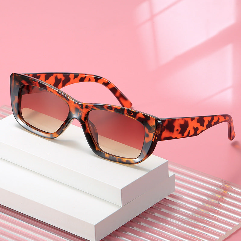 Damen modische Sonnenbrille mit rechteckigem Gestell Brehn
