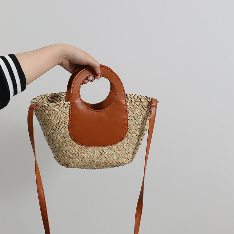 Modische Handtasche mit Kombiniertem Ledergriff Brehn
