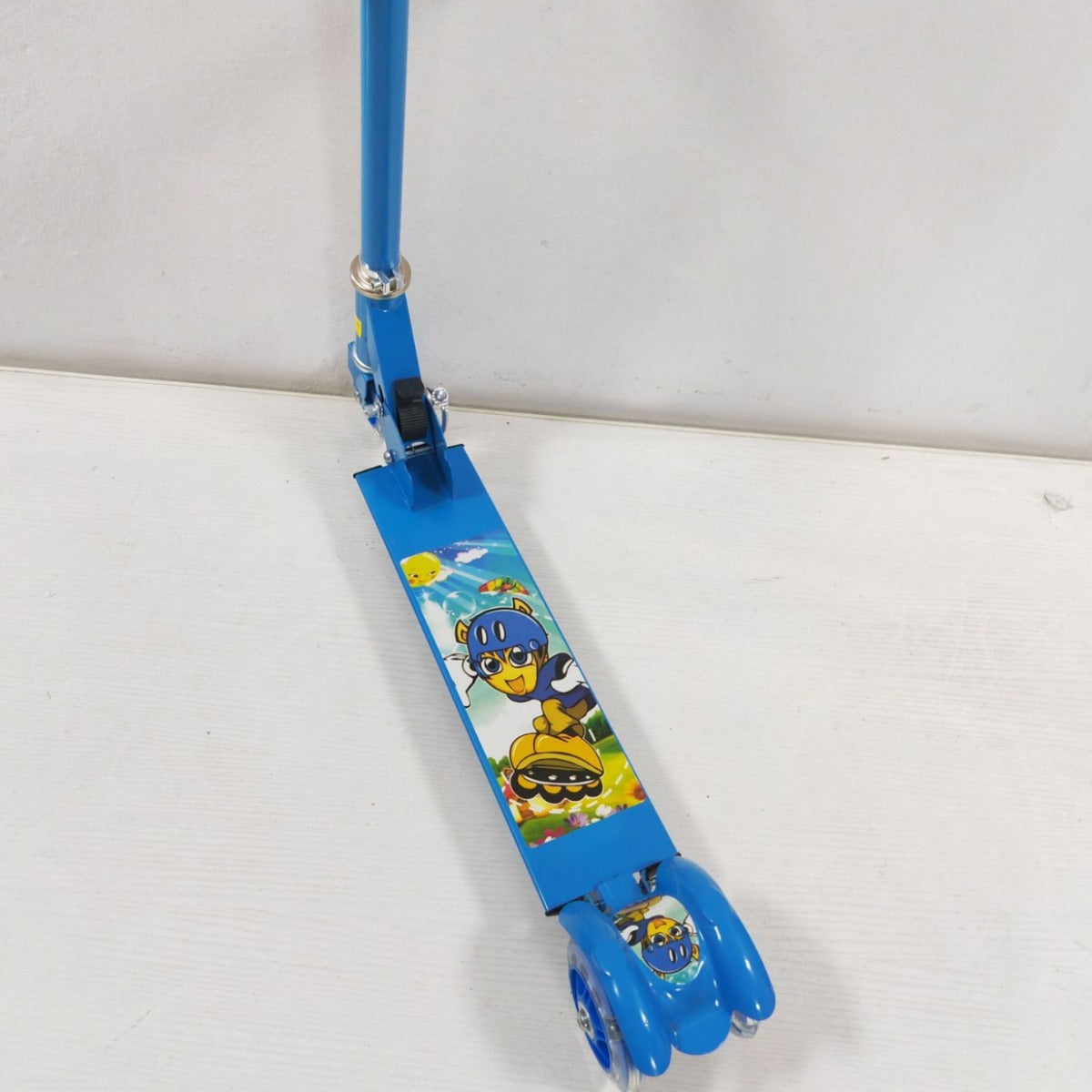 Miniatur Design Kick Scooter Brehn