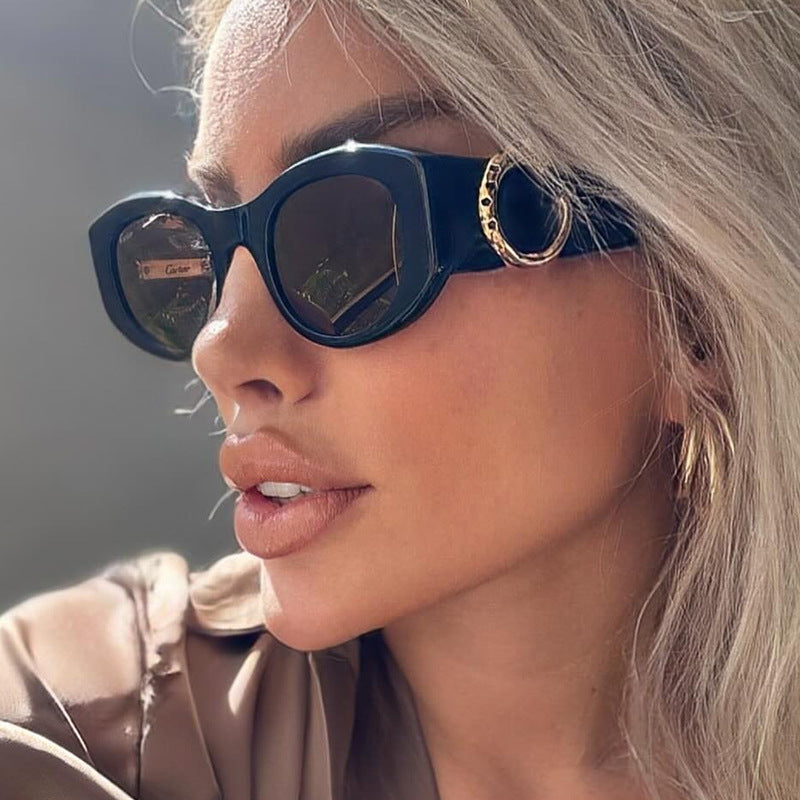 Damen elegante Cat-Eye Sonnenbrille mit goldenen Details Brehn