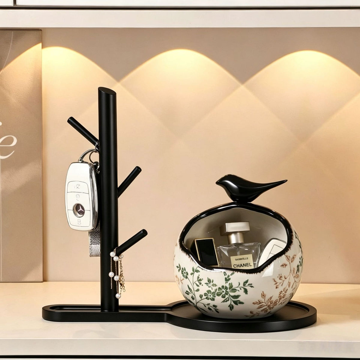 Dekorativer Schlüsselhalter-Ständer für den Hauseingang