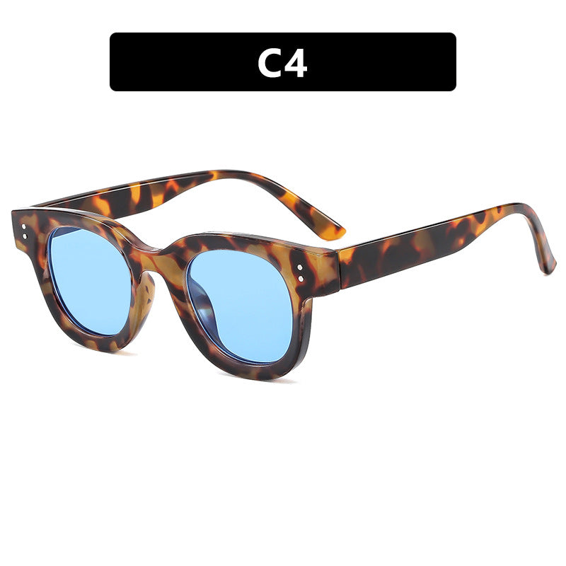 Damen stilvolle Sonnenbrille mit markantem Design und polarisierenden Gläsern Brehn