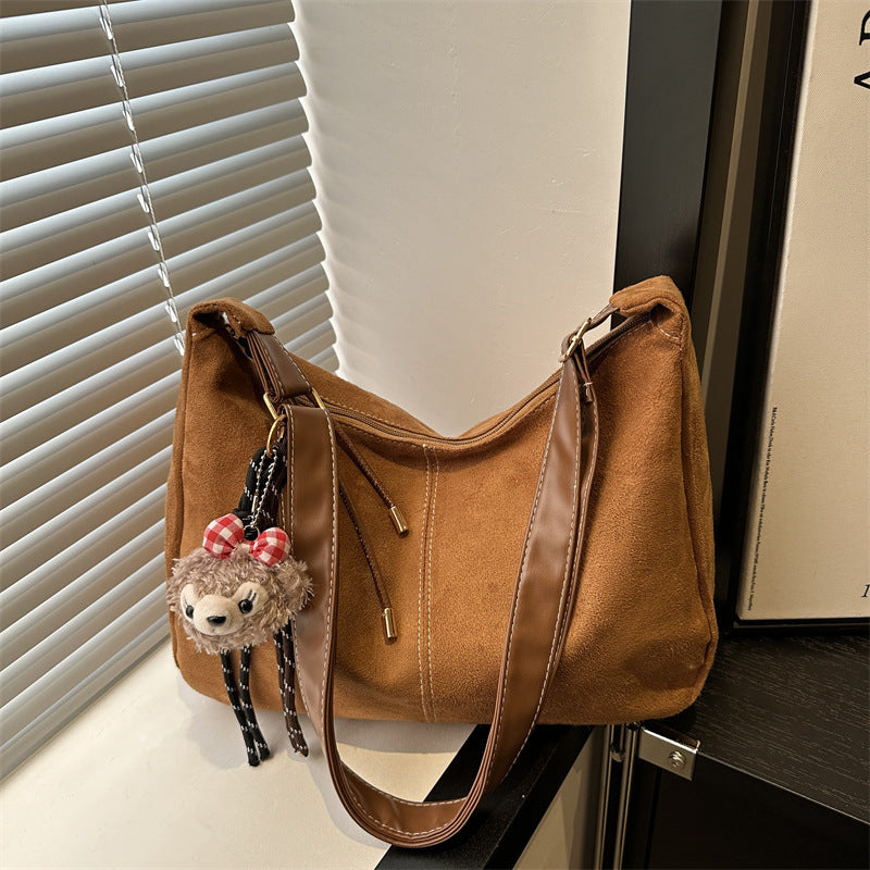 Weiche Wildleder Hobo-Handtasche Brehn