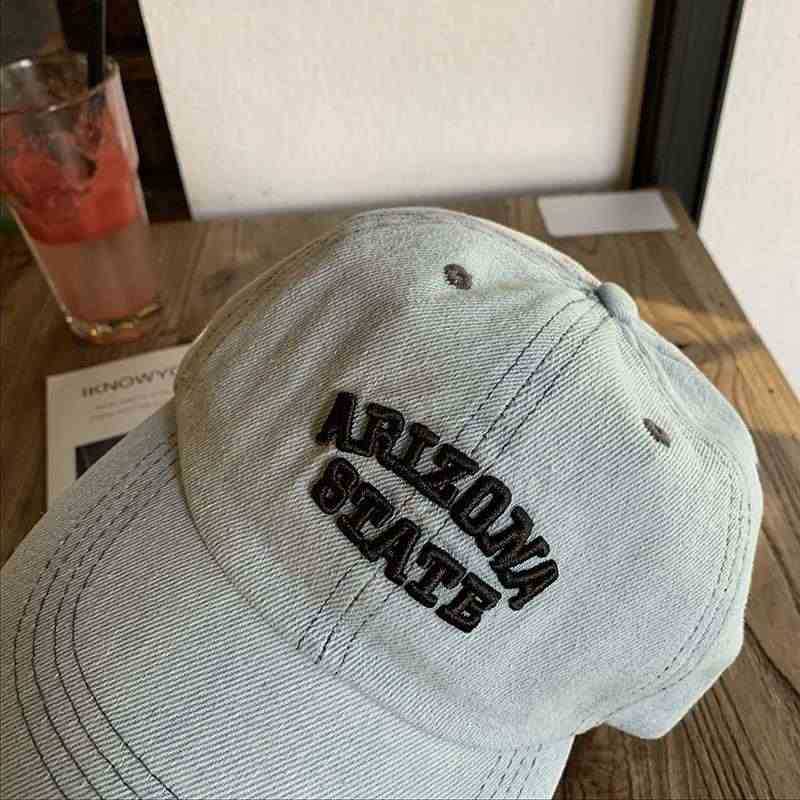 Unisex Vintage-inspiriertes besticktes Denim-Cap Brehn