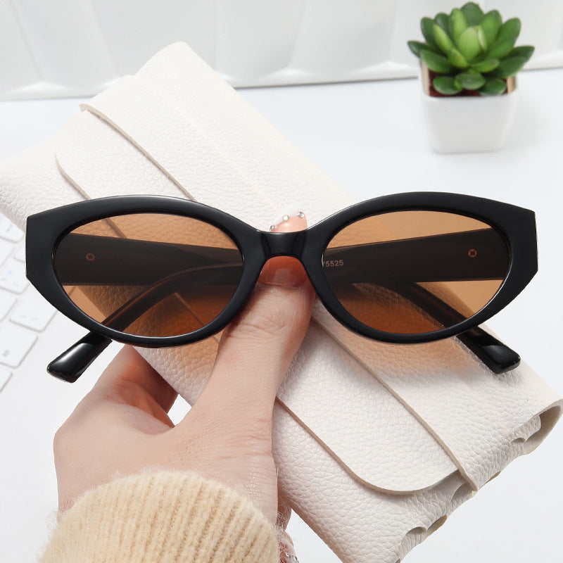 Damen Cat-Eye Sonnenbrille mit elegantem Kunststoffrahmen Brehn