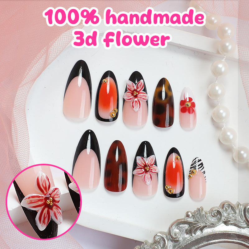 Kunstnagelset mit floralen und kreativen Verzierungen Brehn