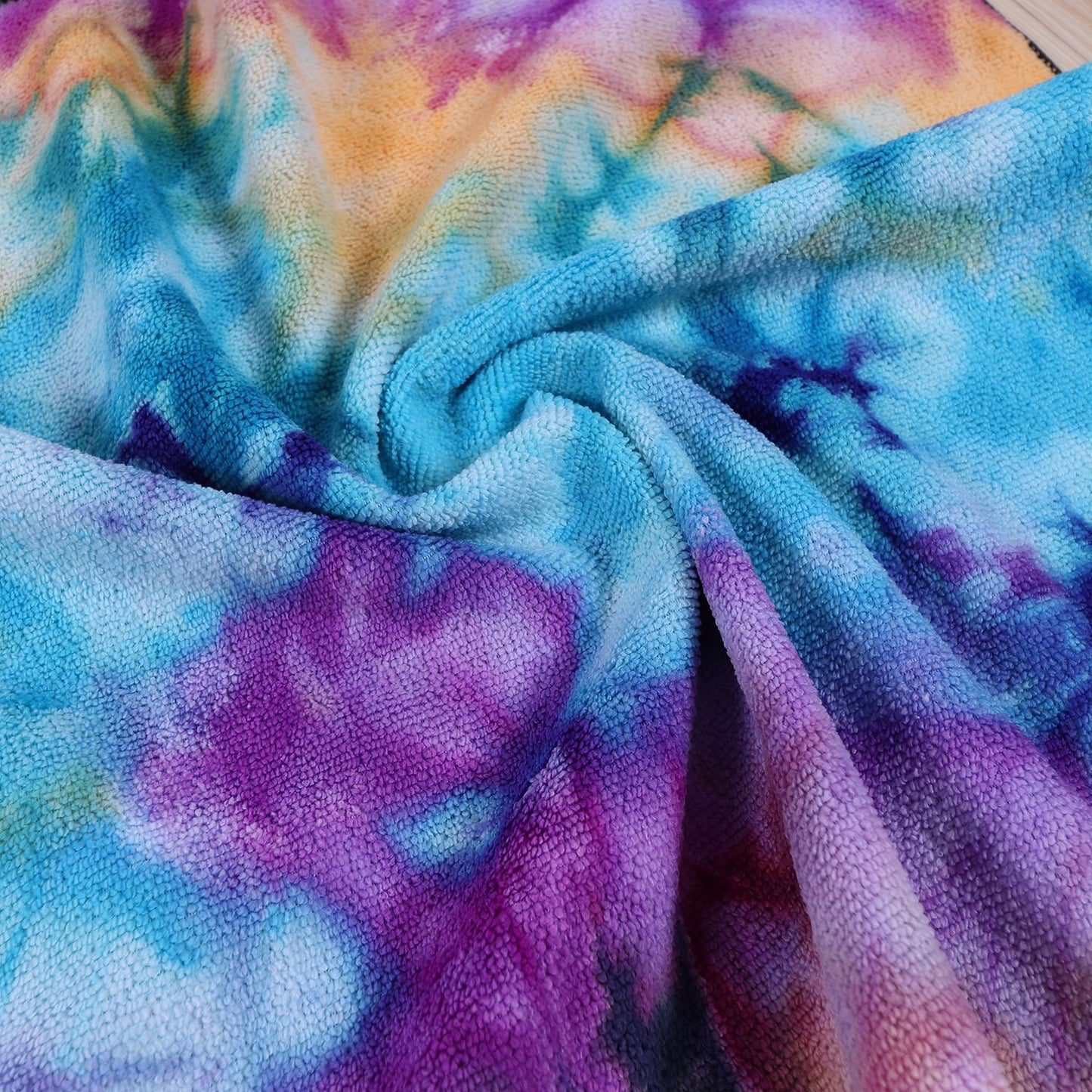 Damen Fleece-Poncho mit Kapuze und buntem Tie-Dye-Design Brehn