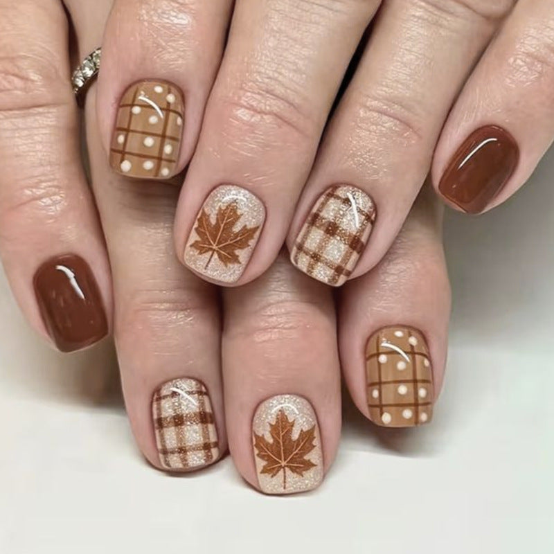 Saisonale Herbst Nagelkunst Verbesserungen Brehn