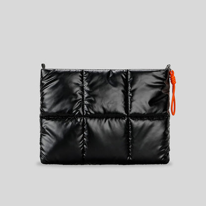Gepolsterte Tech Clutch Tasche