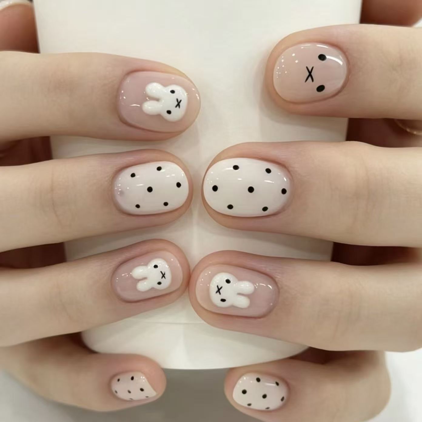 Künstlerisches Kaffee-inspiriertes Press-On Nagelkunst Set Brehn