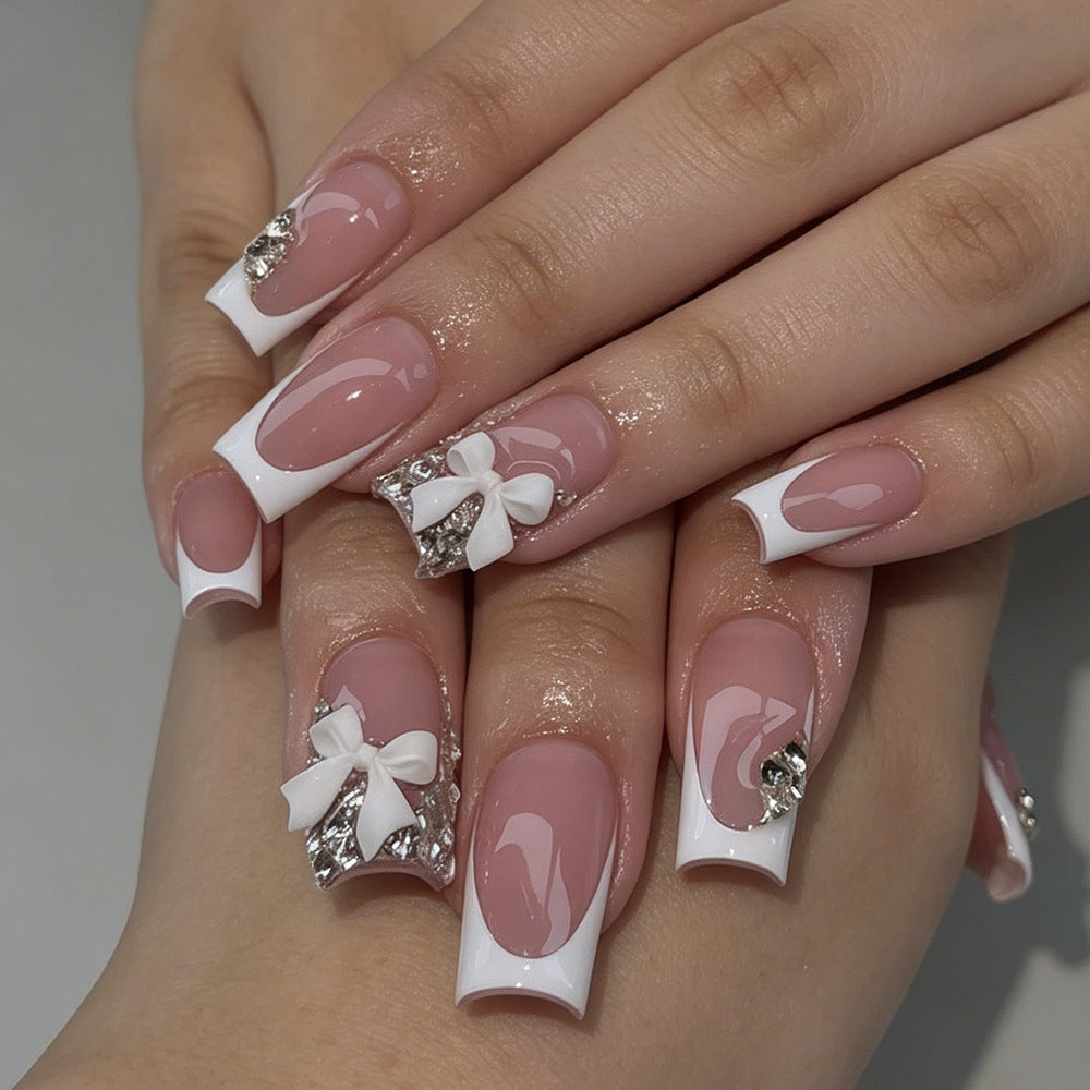 Elegante französische Spitzen Nagelkunst Verlängerungen Brehn