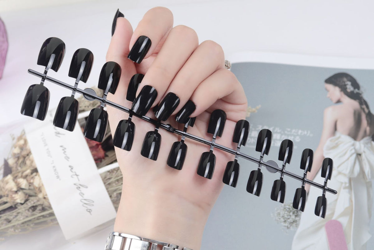 Natürliche glänzende Press-On-Nagelspitzen Brehn