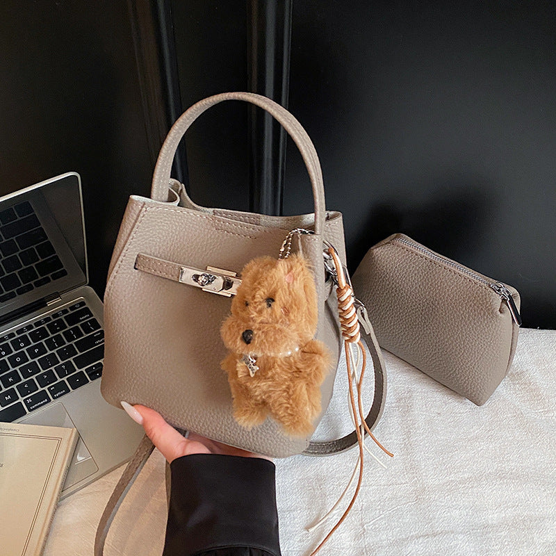 Niedliche Miniatur-Handtasche